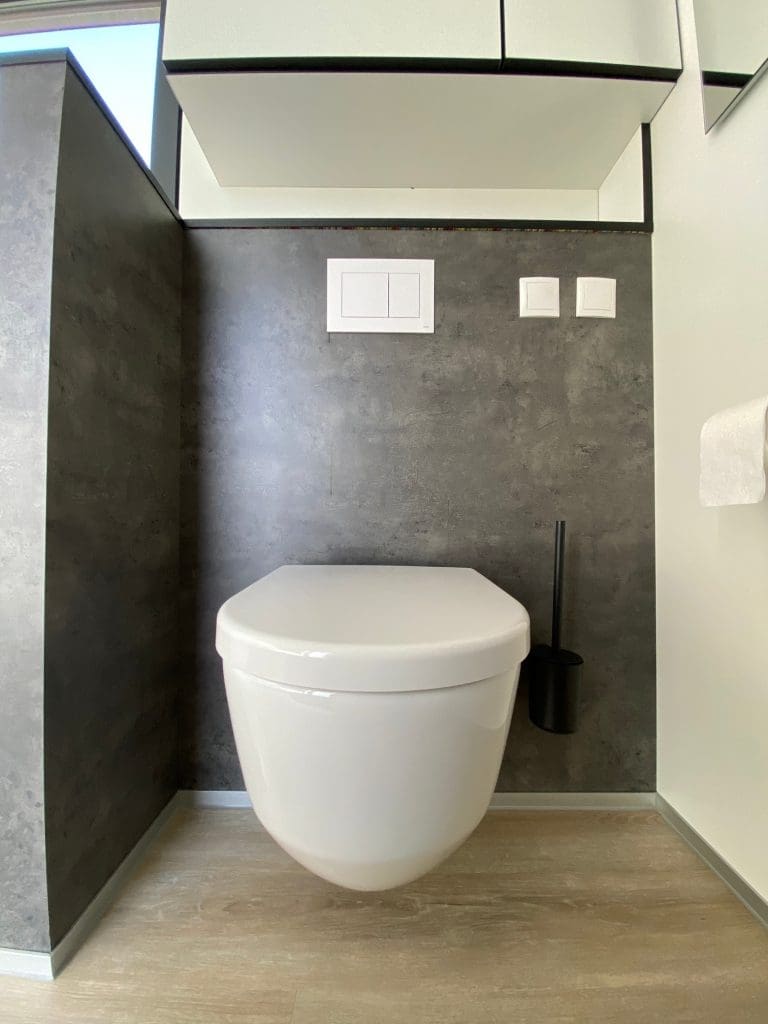 roatel innen WC, , Das kleinste Hotel der Welt kommt aus Düsseldorf