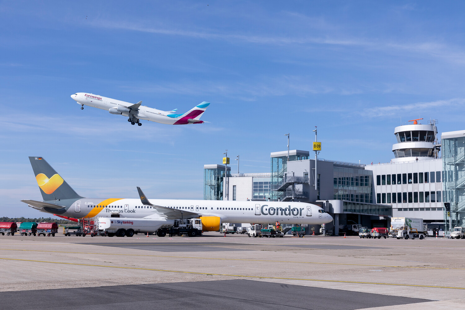 Düsseldorf Airport, , Ab Ostern wieder deutlich mehr Flugverbindungen